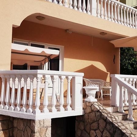 Monte Liza Hotel Dobra Voda Exterior photo